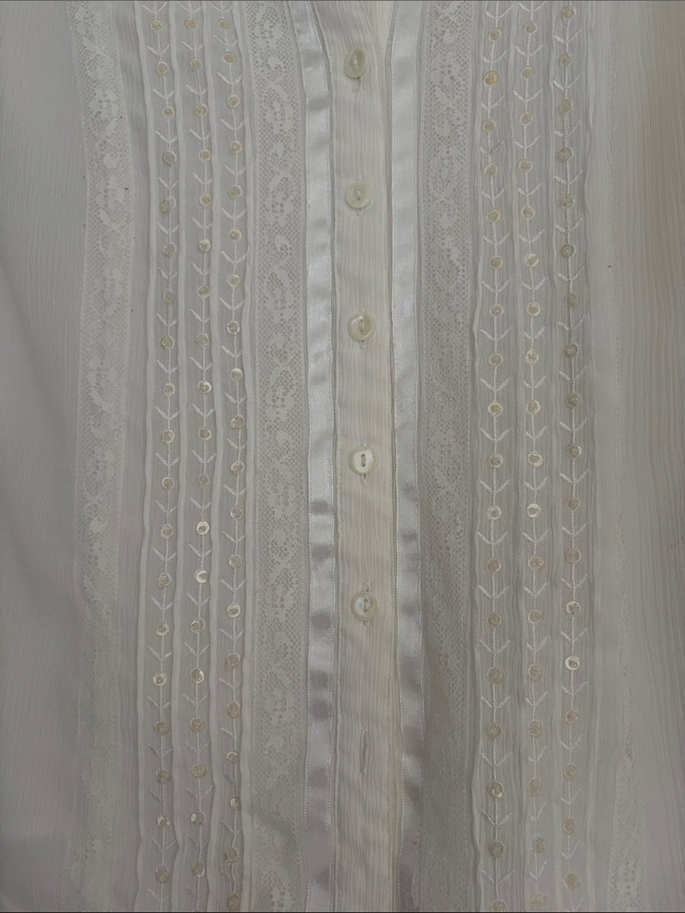 Conrad C Button-Front Blouse with Mandarin Collar & Pintuck Accents – Size 10 - Picture 4 of 7